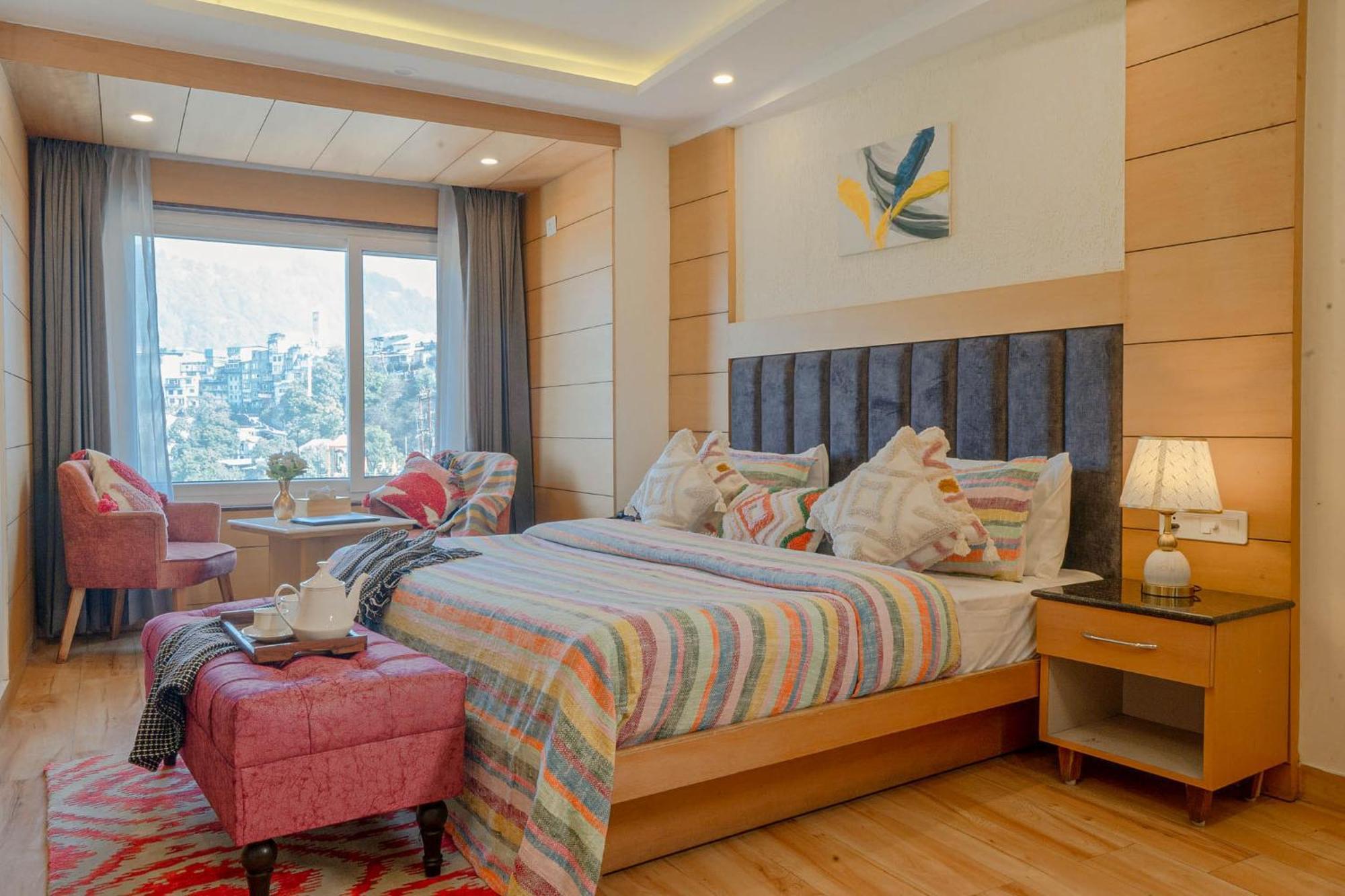Perfectstayz Premium At Mall Road Mussoorie Exterior photo