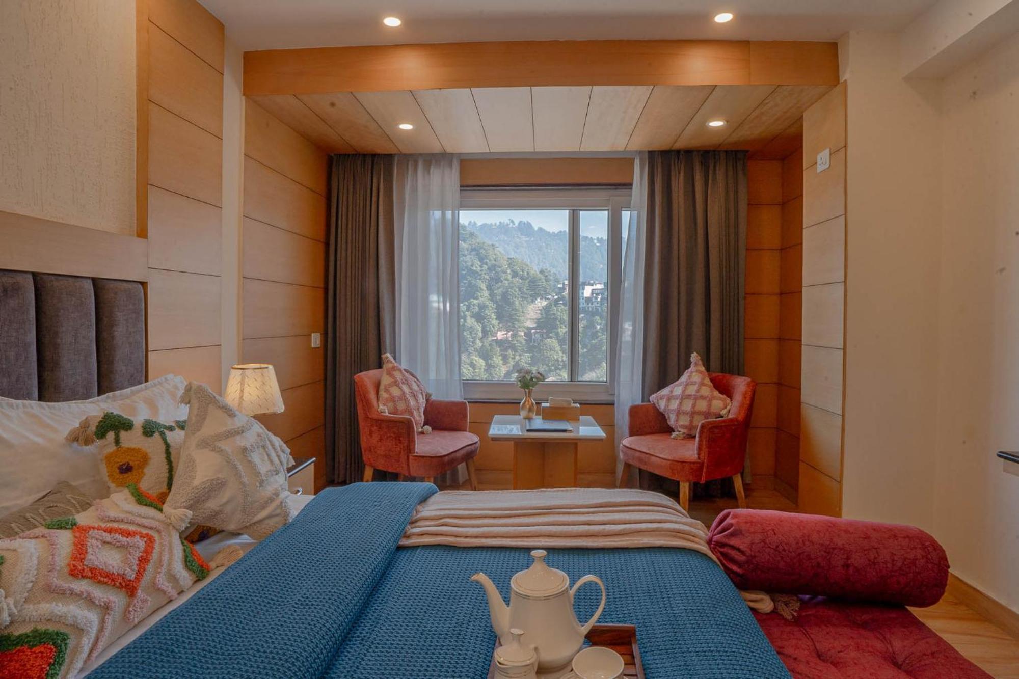 Perfectstayz Premium At Mall Road Mussoorie Exterior photo